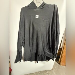 #3024-Calvin Klein Men's Long Sleeve Black Tee